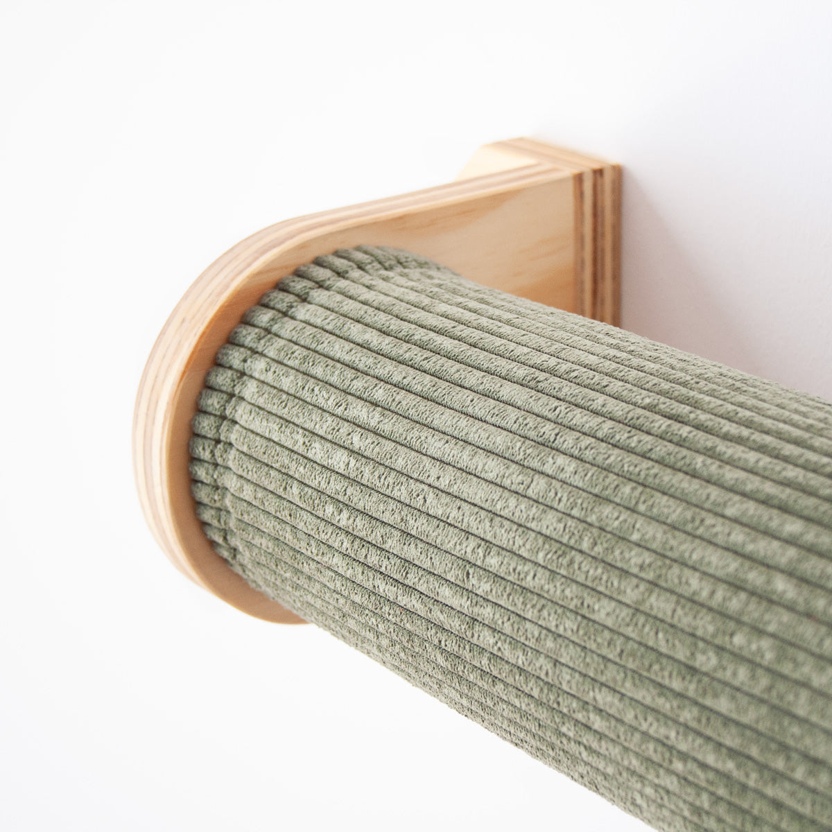 Cama de pared para gatos Rulo CLEO funda pana verde bosque