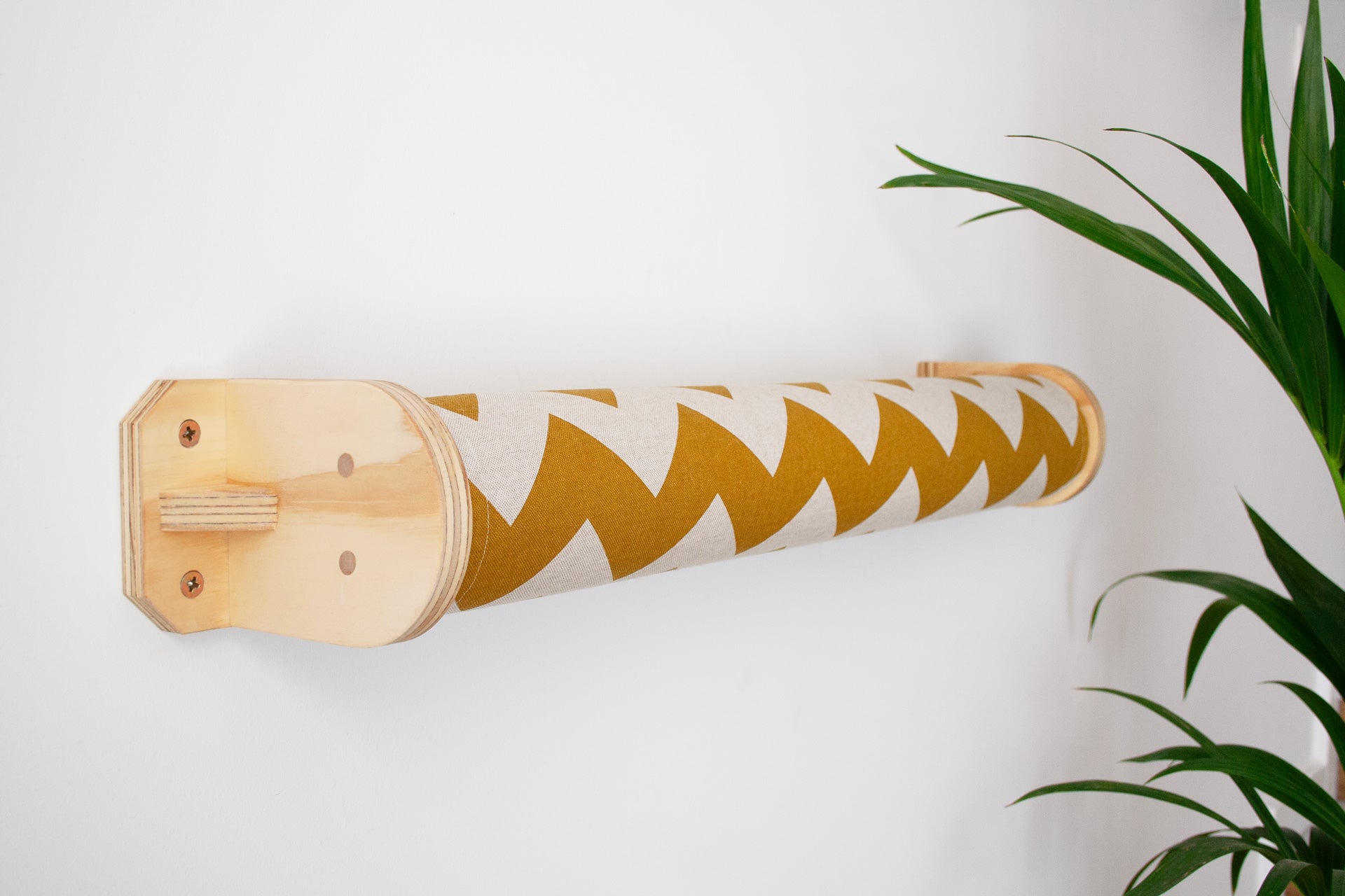 Cama de pared para gatos Rulo CLEO funda loneta chevron