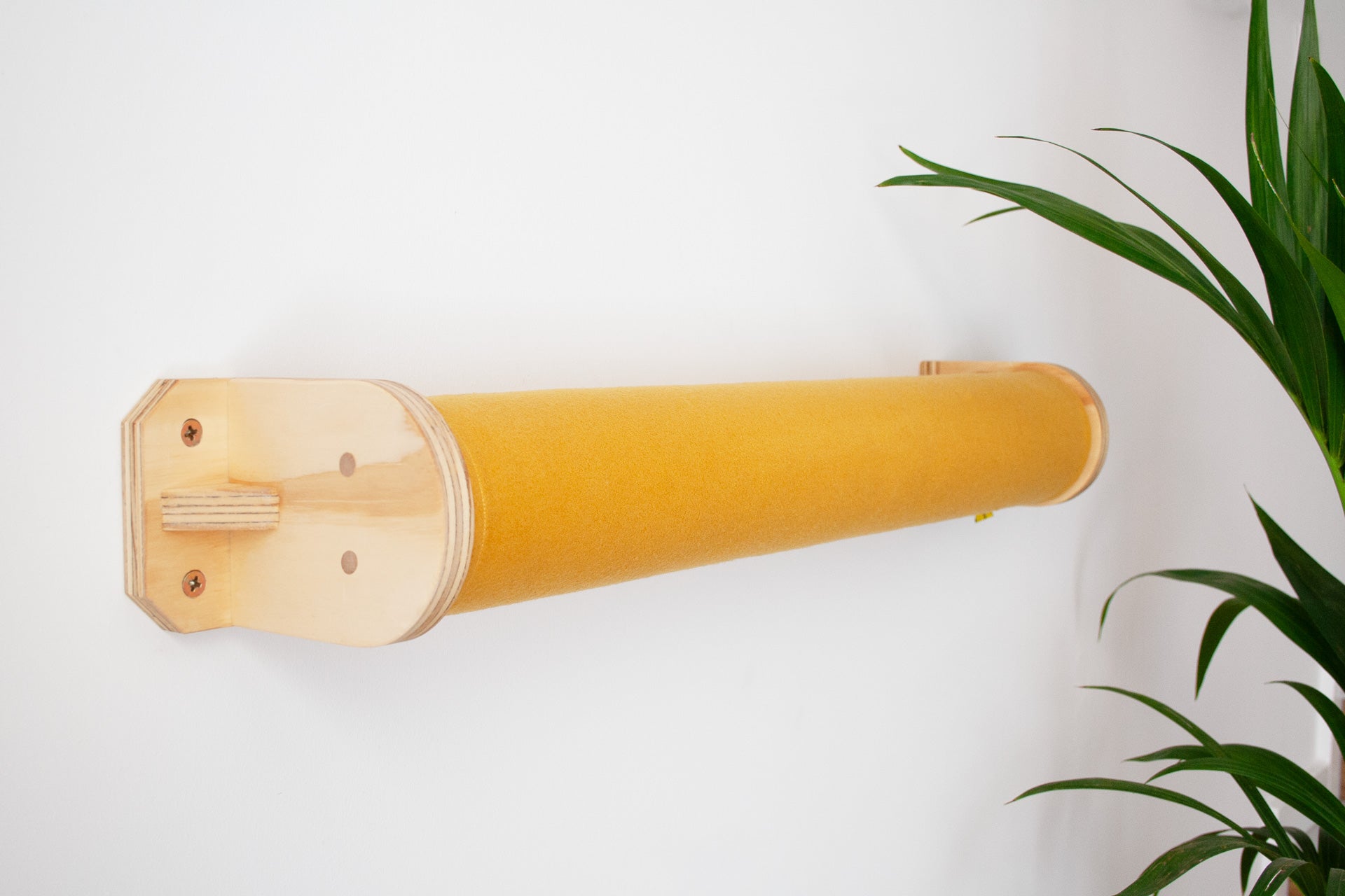 Cama de pared para gatos Rulo CLEO funda mouflon amarillo