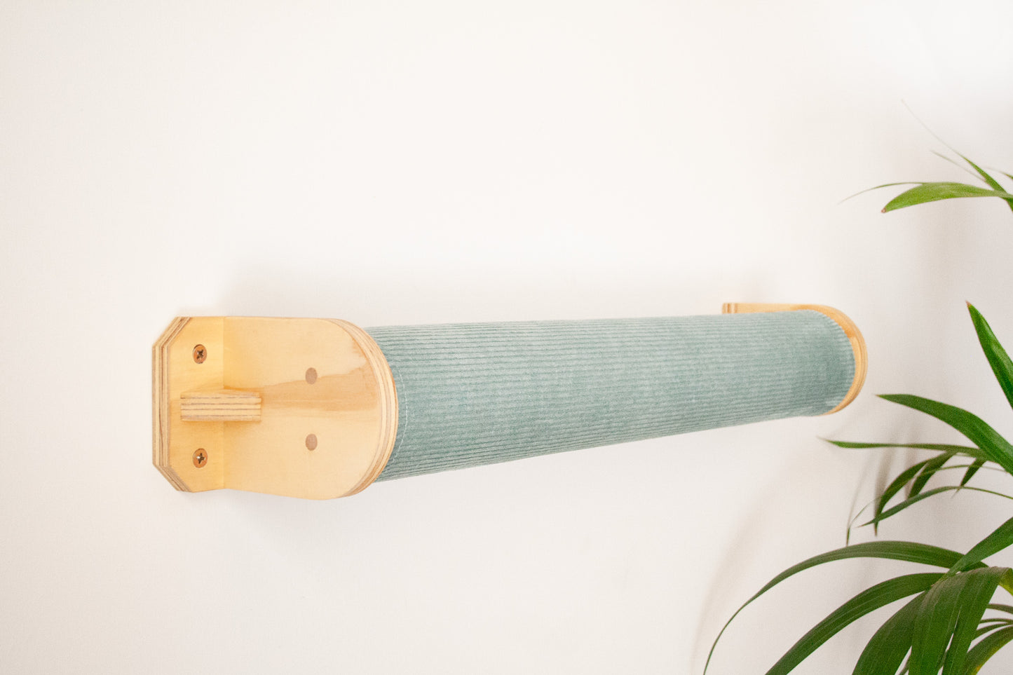 Cama de pared para gatos Rulo CLEO funda pana azul claro